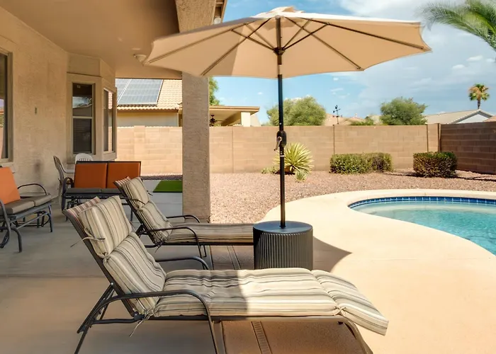 Golf, Gamble, Relax Poolside! Desert Hébergement de vacances Maricopa