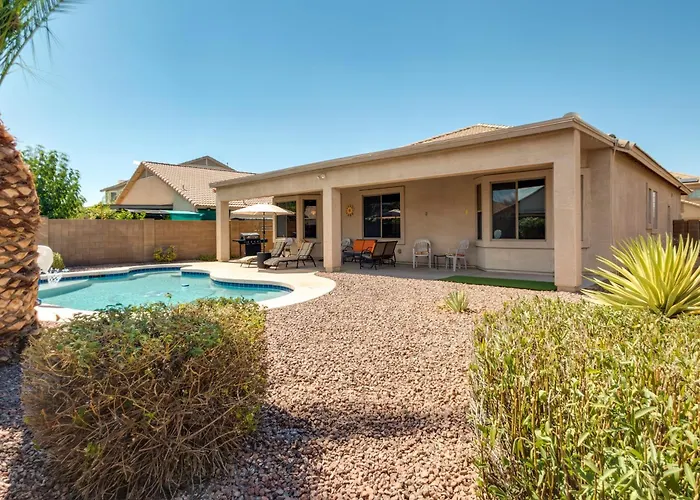 Golf, Gamble, Relax Poolside! Desert